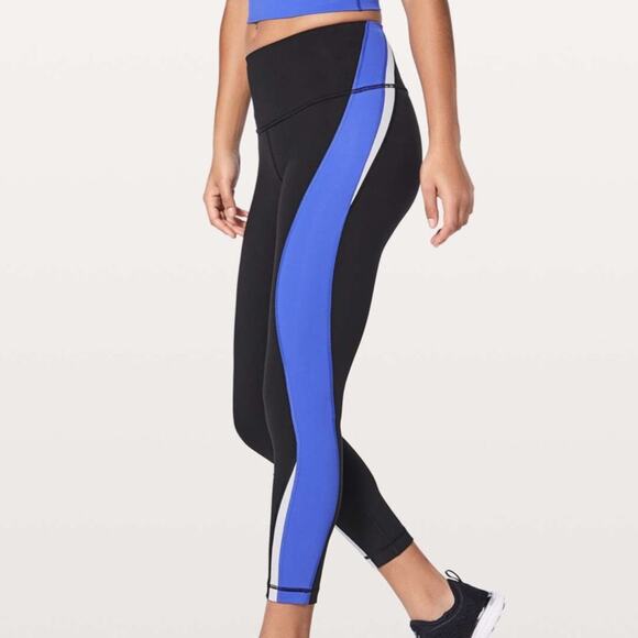 Lululemon Kick Serve Sweat Tight Leggings 25" in Black / Blazer Blue / White - Picture 1 of 7